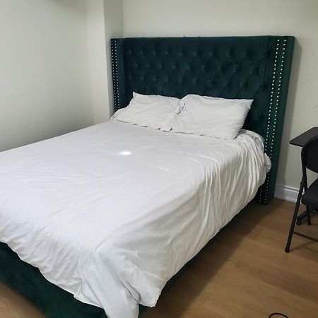 Raesabu Guest House Brampton Eksteriør bilde